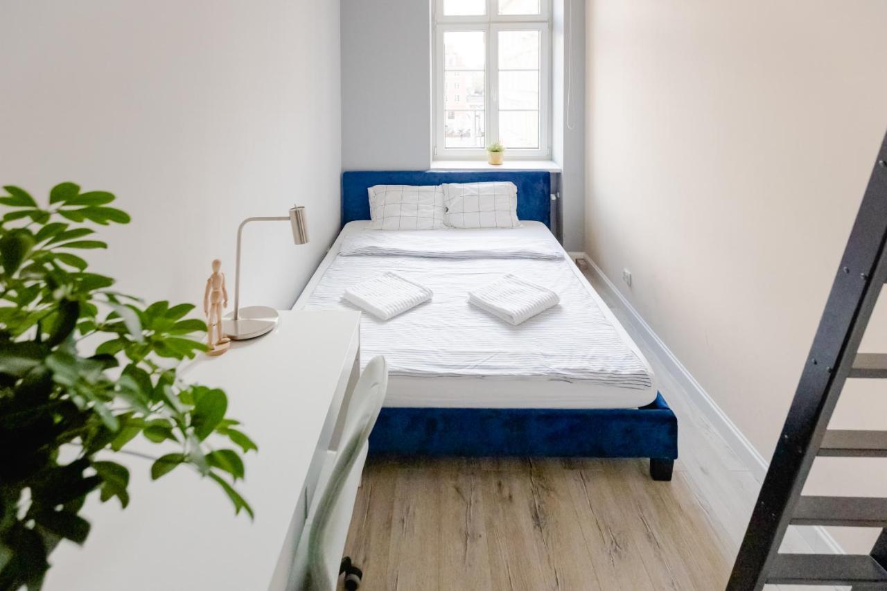 Elegant 2Br, Amazing Old Town Views, Plac Solny Walk To Rynek! Amenities - Wroclaw — Photos 1